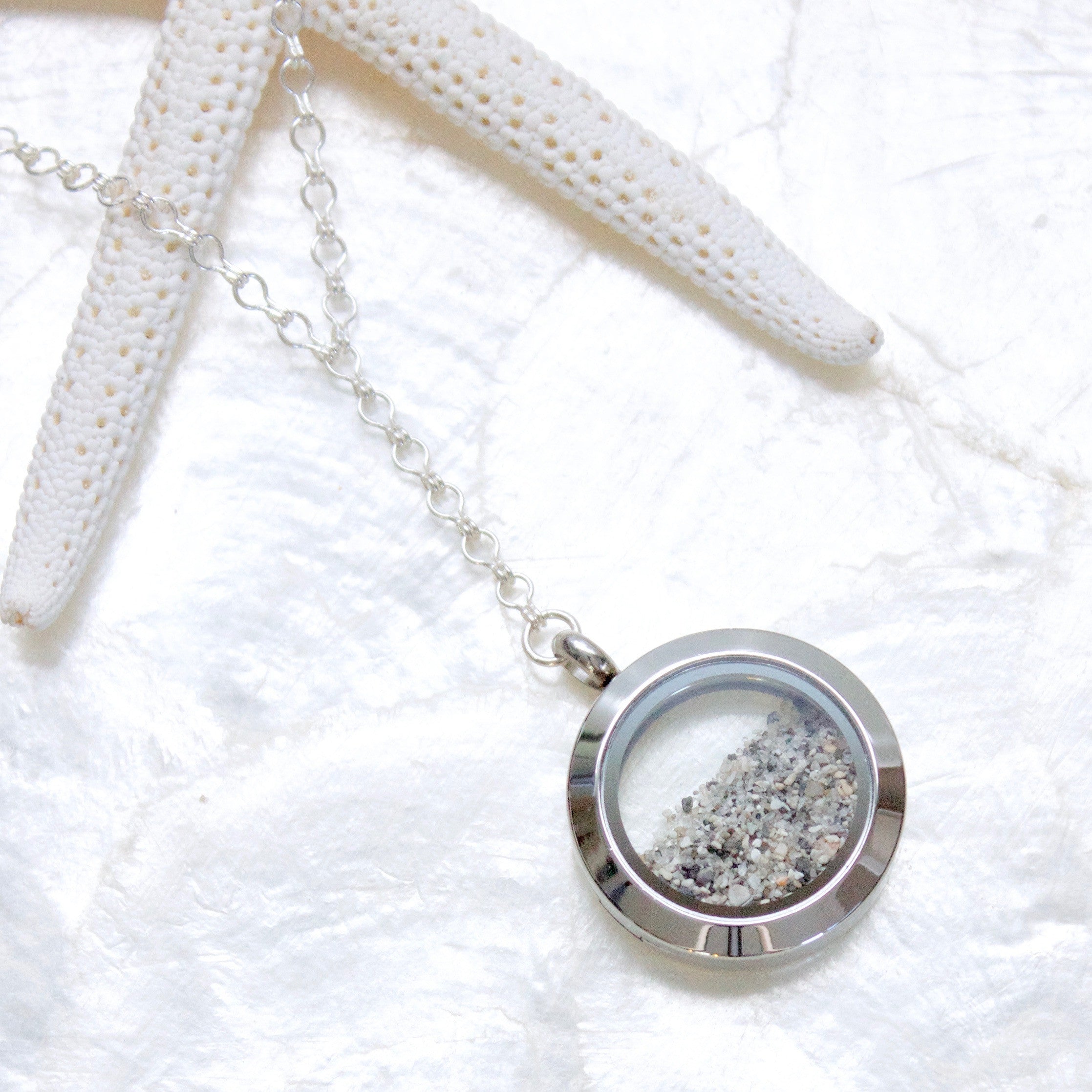 Personalized Gold Circle Memory Locket w/ Charms & Birthstones • by JE –  JewelryEveryday